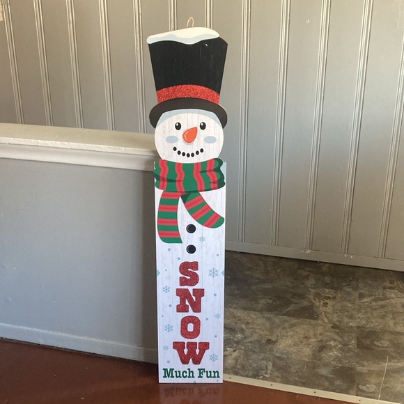 NWT- 48” Glittered LET IT SNOW Snowman Wooden Leaner or Hanger Decoration Sign - Picture 15 of 17